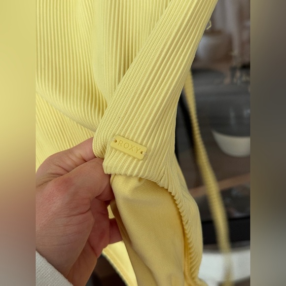 Roxy one piece swimsuit ribbed cup underwire textured crinkle butter love muse - Picture 7 of 12